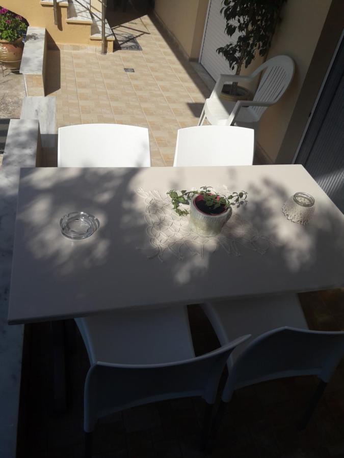 M&J Apartments Nikiti  Exterior foto